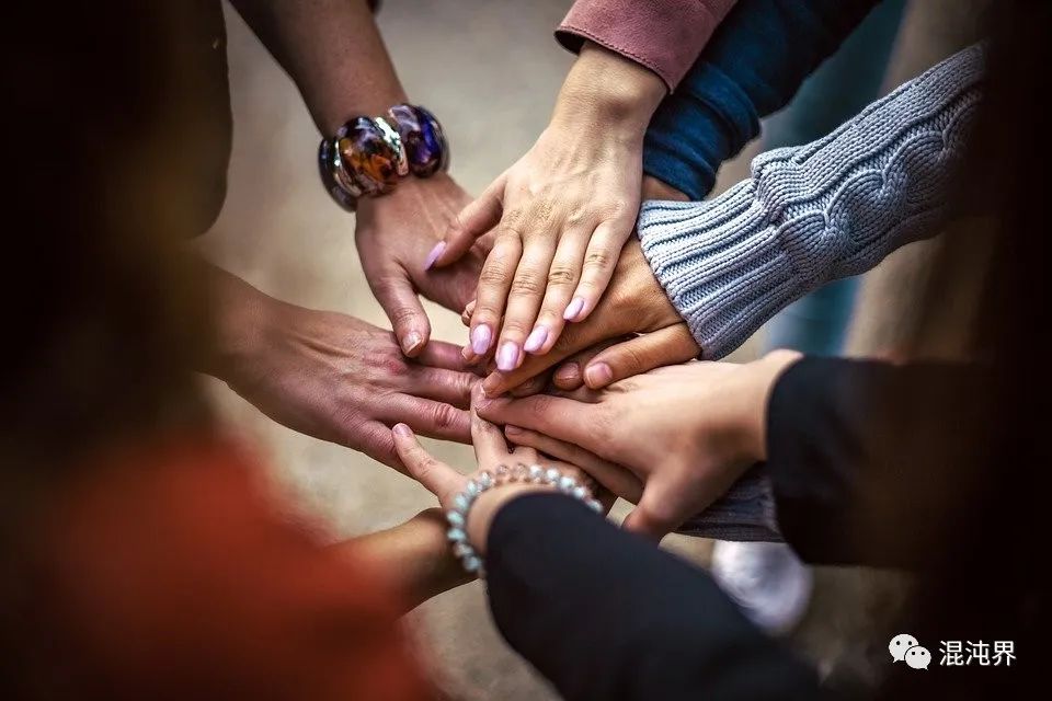 币种分析_了解不同币种社区的支持与互动：如何影响币种的价值_币种是啥