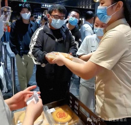 胖东来：让每一件商品都值得信赖_信赖的东西_胖东来生活广场和大胖