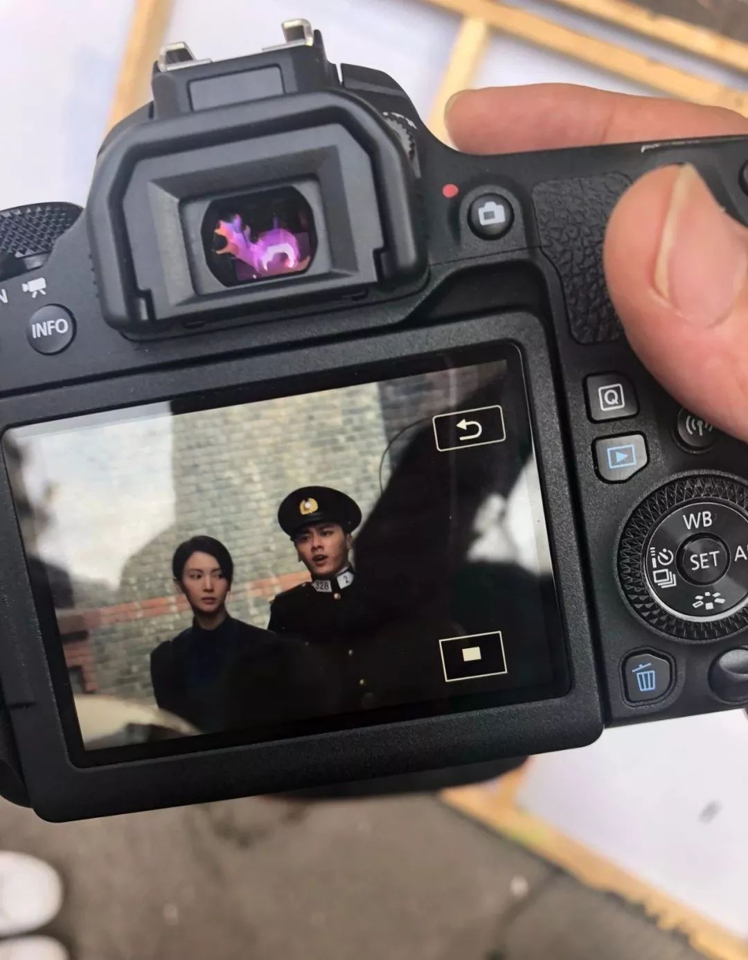 李易峰演技吐槽_李易峰在新剧中挑战反派角色，演技受赞_李易峰演技炸裂