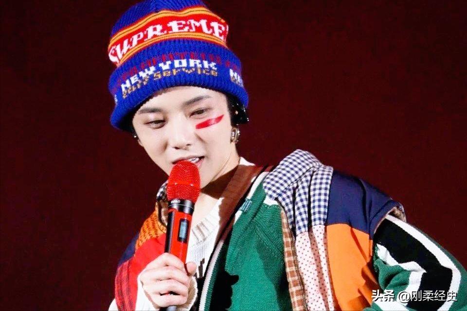 华晨宇的经典翻唱，成为粉丝流行热曲_粉丝翻唱明星歌曲的综艺_流行歌曲翻唱