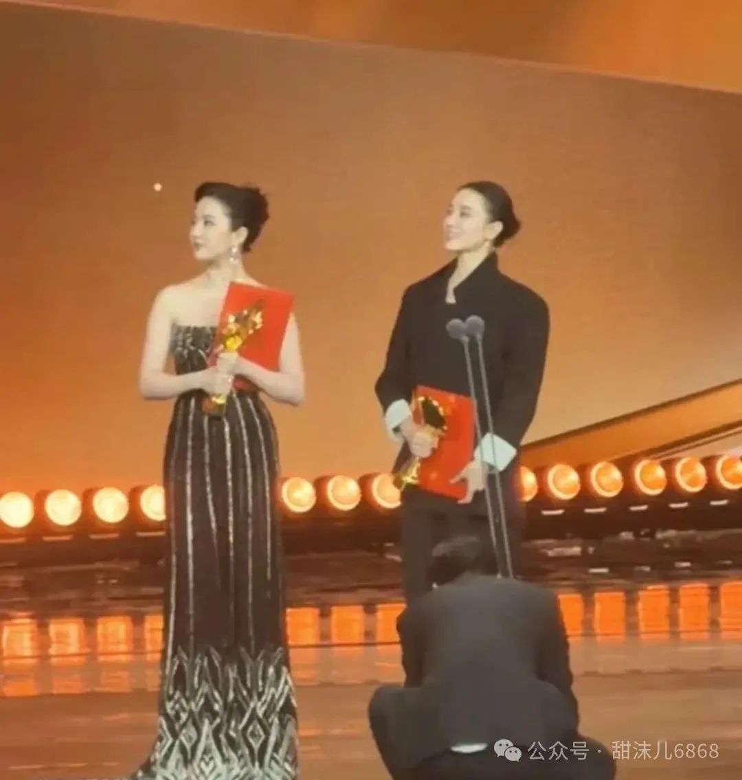 刘亦菲变身_刘亦菲：坚持与梦想的化身_刘亦菲变dj