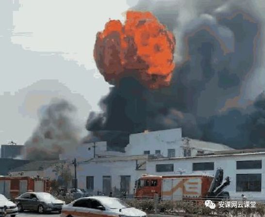 火锅安全事件_事故警钟：卡式炉火锅爆炸事件的启示与对策_火锅起火事件