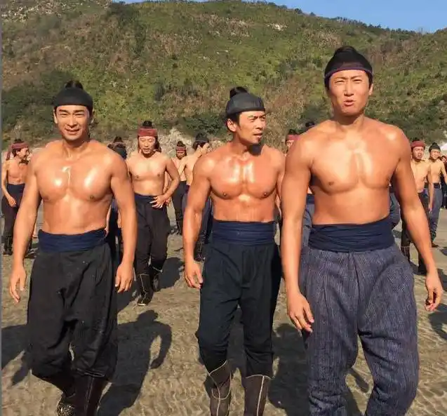 赵文卓的武打片_赵文卓的经典武打角色与分析_赵文卓武打动作