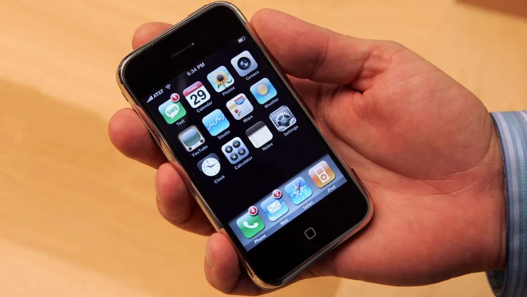 苹果这几年的创新_iPhone的未来：苹果将如何创新？_iphone的创新