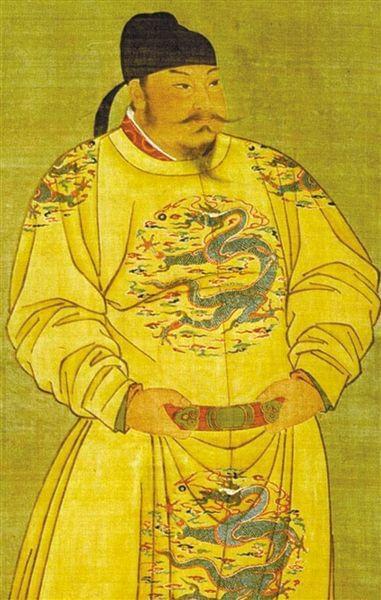 皇权的象征：古代皇帝的服饰_服饰象征什么_中国古代的服饰是什么的象征